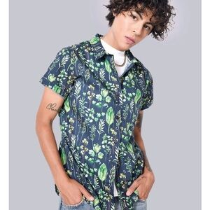 Wildfang The Essential Button Up Short Sleeve Floral 100% Cotton Size XL